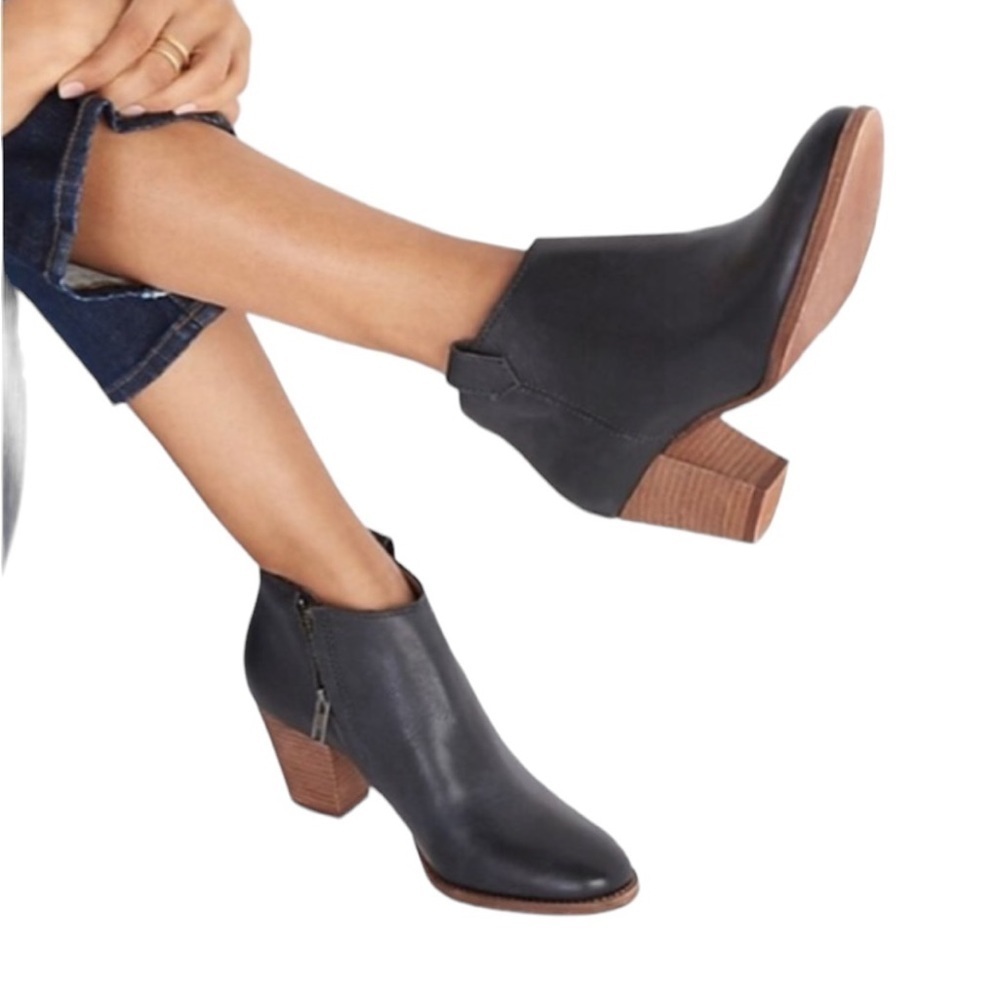 Madewell Billie black leather heeled booties
